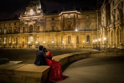 Romantic Paris: Top Spots for Couples and Lovebirds